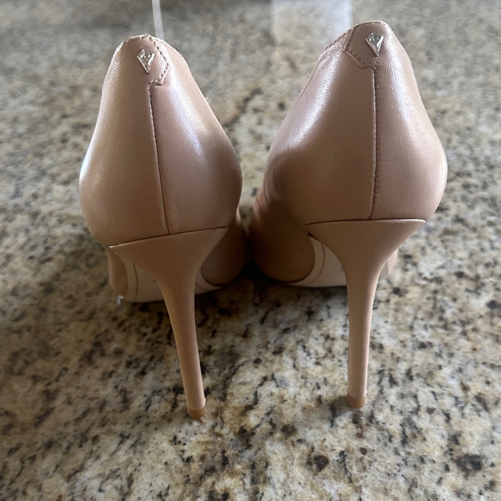 Sam Edelman Tan Pointed-Toe Leather Pumps - Picture 2 of 5